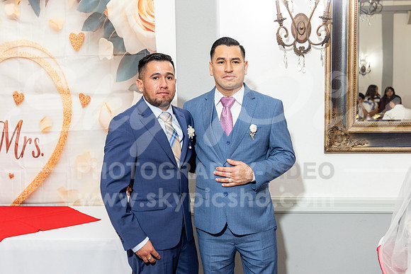 J&R_EV_0407