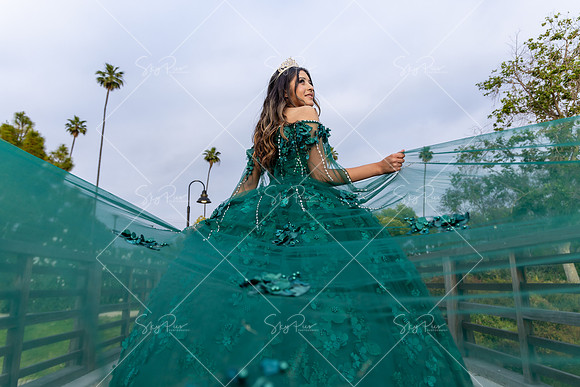 EM_PS_0270